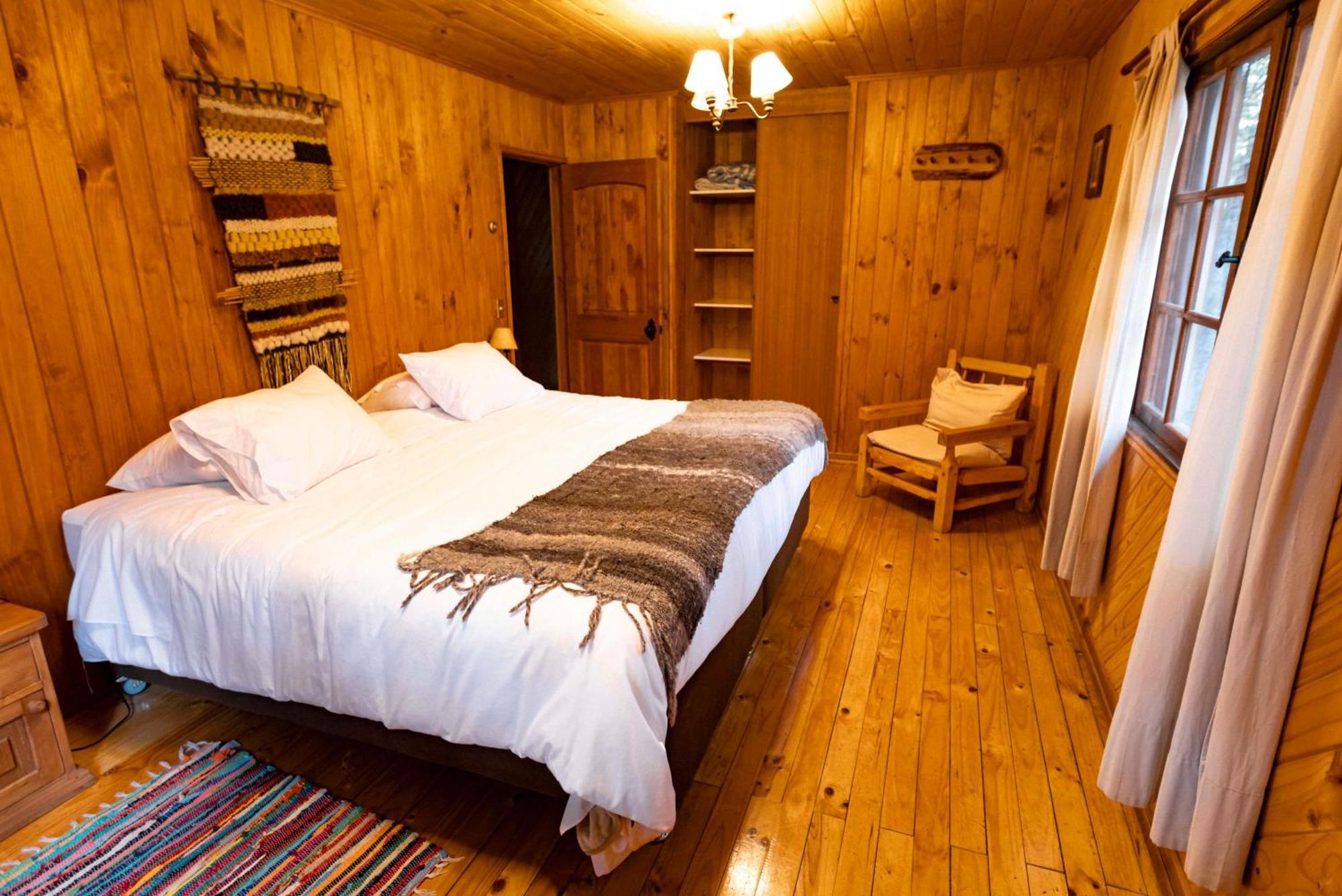 Green Baker Lodge Puerto Bertrand ภายนอก รูปภาพ