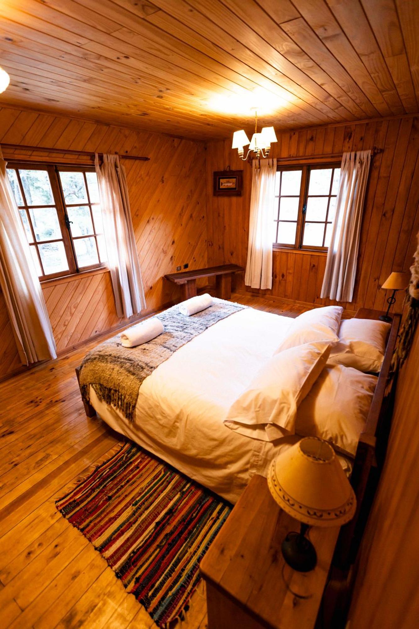 Green Baker Lodge Puerto Bertrand ภายนอก รูปภาพ