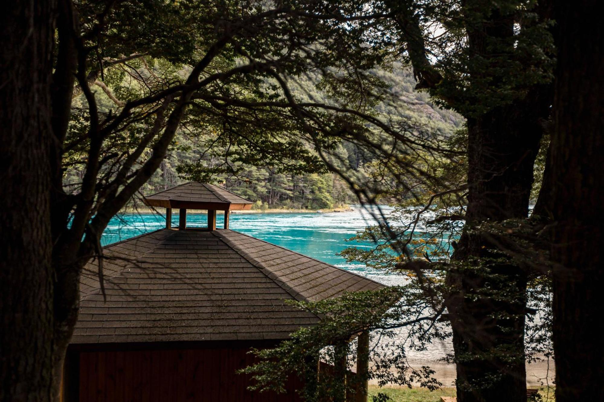 Green Baker Lodge Puerto Bertrand ภายนอก รูปภาพ