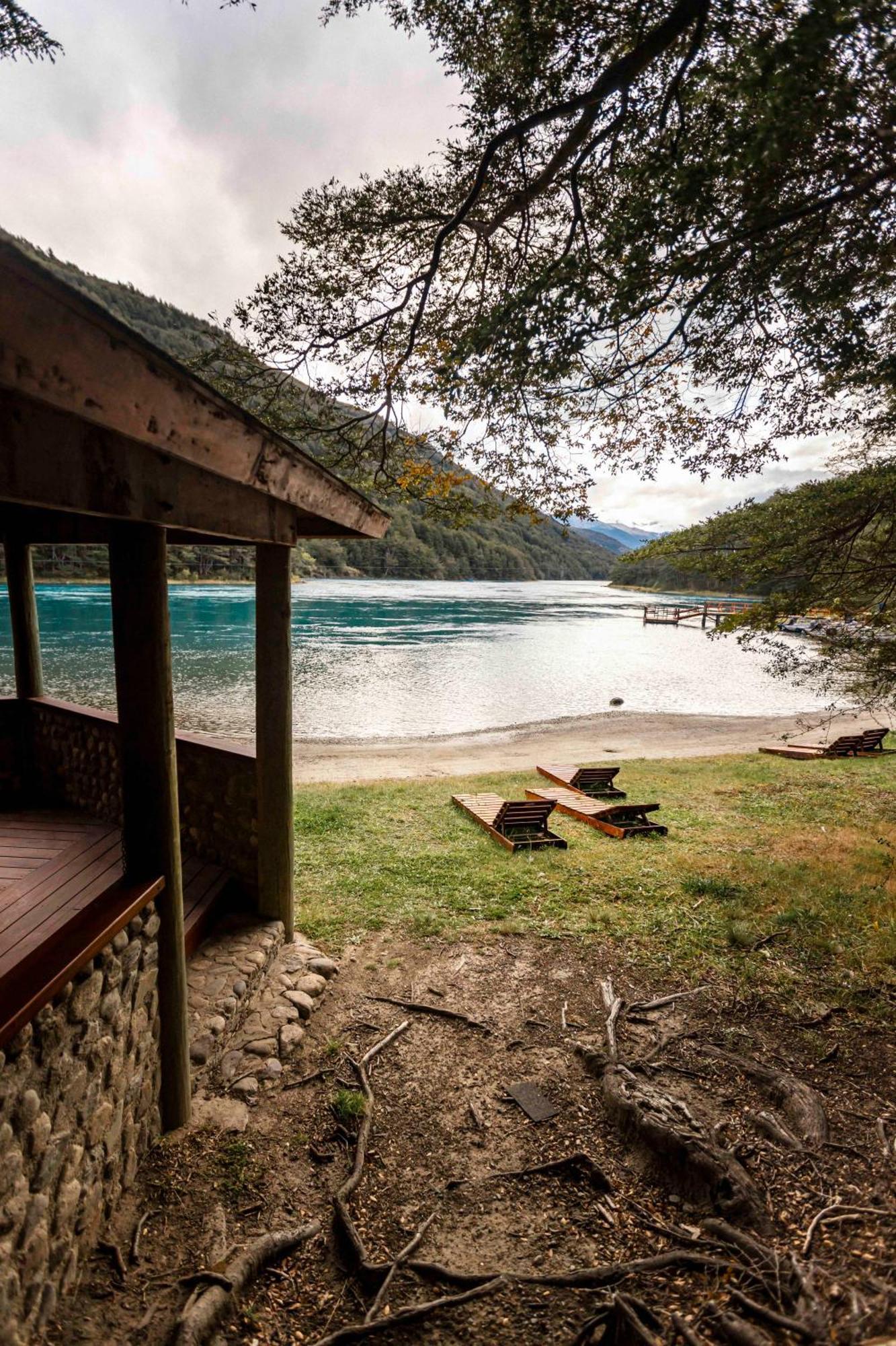 Green Baker Lodge Puerto Bertrand ภายนอก รูปภาพ